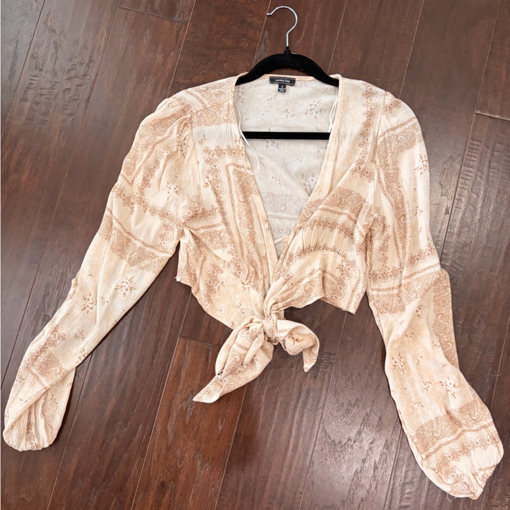 Cream and Tan Tie-Front Blouse